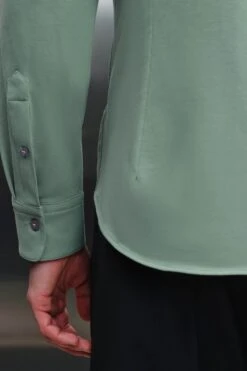 Hemd Mit Stehkragen Aus Baumwoll-Jersey Grün -Drykorn Geschäft 10 47 136169 47254 TAROK 2602 06 04edaf549ae73e36f73ec1304d5951a064e365e1 720x1080