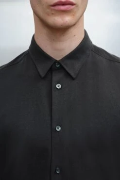 Kurzarmhemd Aus Baumwolle Schwarz -Drykorn Geschäft 10 47 136169 47337 SPIN 1000 04 cf927b6e6d2f2818a945a4c03459f3e5658f644b 720x1080