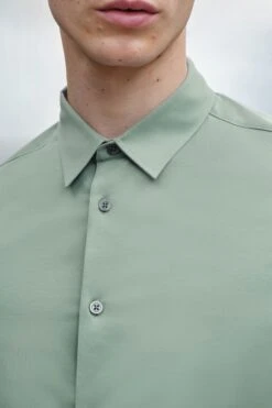 Kurzarmhemd Aus Baumwolle Grün -Drykorn Geschäft 10 47 136169 47337 SPIN 2602 04 c5df3e5d9332f234ae5d032812861fbfadd16f8d 720x1080