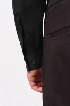 Slim Fit Hemd In Elastischer Baumwolle Schwarz -Drykorn Geschäft 10 47 136169 47352 TIO 1000 04 47ac3a498d612fb445578a7a25d02e13ef35cdce 720x1080