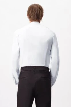 Slim Fit Hemd In Elastischer Baumwolle Weiß -Drykorn Geschäft 10 47 136169 47352 TIO 6000 03 2e87affaabfacddfd11cb36832de0a01c5abfbc9 720x1080