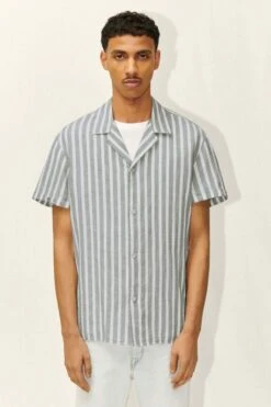 DRYKORN Kurzarmhemd Mit Camp Collar Und Längsstreifen Grün