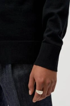 Softe Basic Zip-Jacke Schwarz -Drykorn Geschäft 10 48 420001 48726 ANTONIO 1000 04 2231614259b099b159a70501de2fd4df8b496389 720x1080