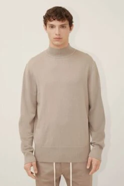 Stehkragen Pullover Braun