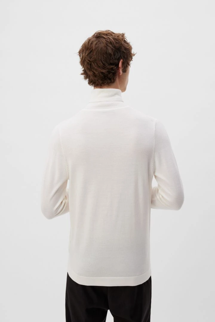 DRYKORN Rollkragenpullover In Merinowolle Off_white 5 DRYKORN Rollkragenpullover In Merinowolle Off_white - Image 3