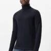 DRYKORN Rollkragenpullover In Merinowolle Blau -Drykorn Geschäft 10 48 420002 48363 JOEY 3100 01 27378db2c6aa118f8796de6e9bb71c49703c76ed 720x1080