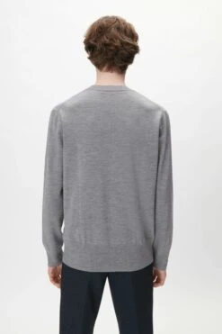 Rundhalspullover In Merinowolle Grau -Drykorn Geschäft 10 48 420002 48703 VINCENT 6300 03 65a97f3bca75bfe5981ac922fdf90a058b8d8855 720x1080