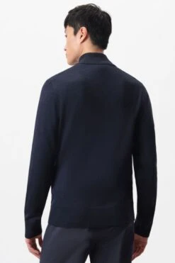 DRYKORN Strickjacke Mit Reißverschluss In Merinowolle Blau -Drykorn Geschäft 10 48 420002 48726 ANTONIO 3100 03 b0e6ee3c88fc3bdbe6097a5e431a09cecc254a4b 720x1080