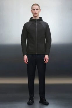 Drynamic Ziphoodie Schwarz -Drykorn Geschäft 10 48 420025 48740 AIMO 1000 02 b806544c212efa4380c64015d0393f3fad2f6f9b 720x1080