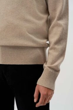 Pullover Aus Reinem Kaschmir Beige -Drykorn Geschäft 10 48 420036 48703 VINCENT 1710 04 eca363f31fe7267d33ed894bc87ce8260906c0cd 720x1080