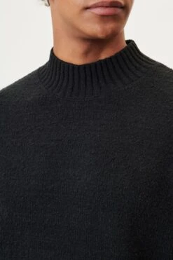 DRYKORN Stehkragenpullover In Boucle-Optik Schwarz 10 DRYKORN Stehkragenpullover In Boucle-Optik Schwarz -Drykorn Geschäft 10 48 422002 48685 ZAYN 1000 04 be3495e6cd87264031111a787abf741b16b2331d 720x1080