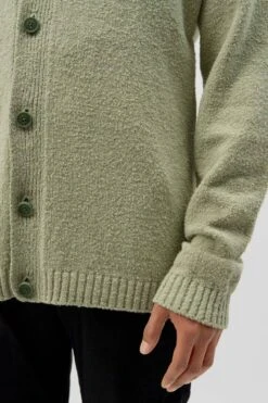 Oversized Cardigan Grün -Drykorn Geschäft 10 48 422002 48823 NADIR 2803 04 45b2769bcf69a915cf8b7a0483d4939c946e6a5b 720x1080