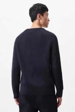 DRYKORN Strickpullover Mit Raglan Ärmel In Baumwolle Blau 10 DRYKORN Strickpullover Mit Raglan Ärmel In Baumwolle Blau -Drykorn Geschäft 10 48 422034 48725 AARON 3000 03 7647e0f8c5d2535937e96eee922b4d52f6c35683 720x1080