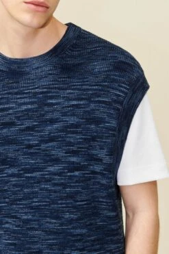 DRYKORN Rundhals Pullunder Aus Baumwolle In Denim Look Blau -Drykorn Geschäft 10 48 425093 48842 JIMMY 3100 04 ff6ea6b22af2121866bf35fee63d972aace9af1d 720x1080