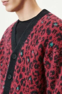 DRYKORN Strickcardigan In Woll-Mix Rot -Drykorn Geschäft 10 48 425101 48823 NADIR 5400 04 2b6e755118cb447bc470da412c2ca41e1934fb4b 720x1080