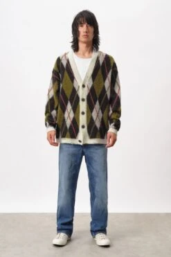 DRYKORN Strickcardigan In Alpaka-Mix Grün -Drykorn Geschäft 10 48 425106 48823 NADIR 2506 02 f527e35a6e841e9e652e61e7a6fb071c3e3904f4 720x1080