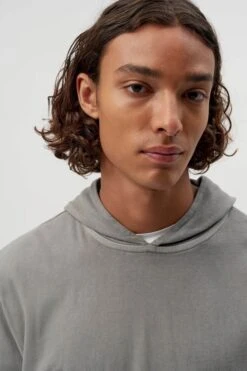 DRYKORN Hoodie Aus Reiner Baumwolle Grau -Drykorn Geschäft 10 49 520005 49053 MILIAN 6402 05 8b6dd4a8569a4d1a565e9564c92fe5c7a047f079 720x1080