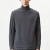 DRYKORN Turtleneck Shirt In Baumwoll-Jersey Grau -Drykorn Geschäft 10 49 520112 49123 EMANUEL 6100 01 c6cbeffa582f641ed71e2e77fb4c7e921f4557ed 720x1080