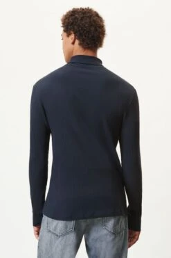 DRYKORN Turtleneck Shirt In Baumwolle Blau -Drykorn Geschäft 10 49 520166 49123 EMANUEL 3000 03 02e79572957a062f913daf721d1d781df16b79a9 720x1080