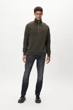 Half Zip Sweatshirt Aus Baumwolle Grün -Drykorn Geschäft 10 49 522010 49220 RAOUL 2108 02 23e3efc7b93272c9b26ca6b356fd62beb2fa835e 720x1080
