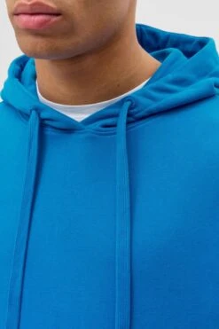 DRYKORN Hoodie Aus Baumwoll-Mix Blau -Drykorn Geschäft 10 49 522071 49107 BRADLEY 3505 04 c3bf0ebcbc60738ec78f6dde91c503f571ed2155 720x1080