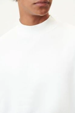 DRYKORN Sweatshirt Mit Stehkragen In Gebrushtem French Terry Off_white -Drykorn Geschäft 10 49 522071 49261 OLIAS 1930 04 0473101900dac09aa2d818f87a38823d429438fc 720x1080