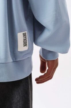 DRYKORN Oversized Hoodie Mit Rippbündchen In Baumwolle Blau -Drykorn Geschäft 10 49 522117 49238 NEKOLO 3712 06 2d59f958240dbeff5f6aaf833f7e8db3650e1b02 720x1080