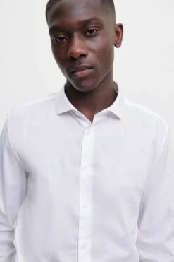 Businesshemd Weiß -Drykorn Geschäft 888 47 303206 47189 ELIAS 60 04 8cce086dcfb80049a39b6c51139be31336d75edc 720x1080